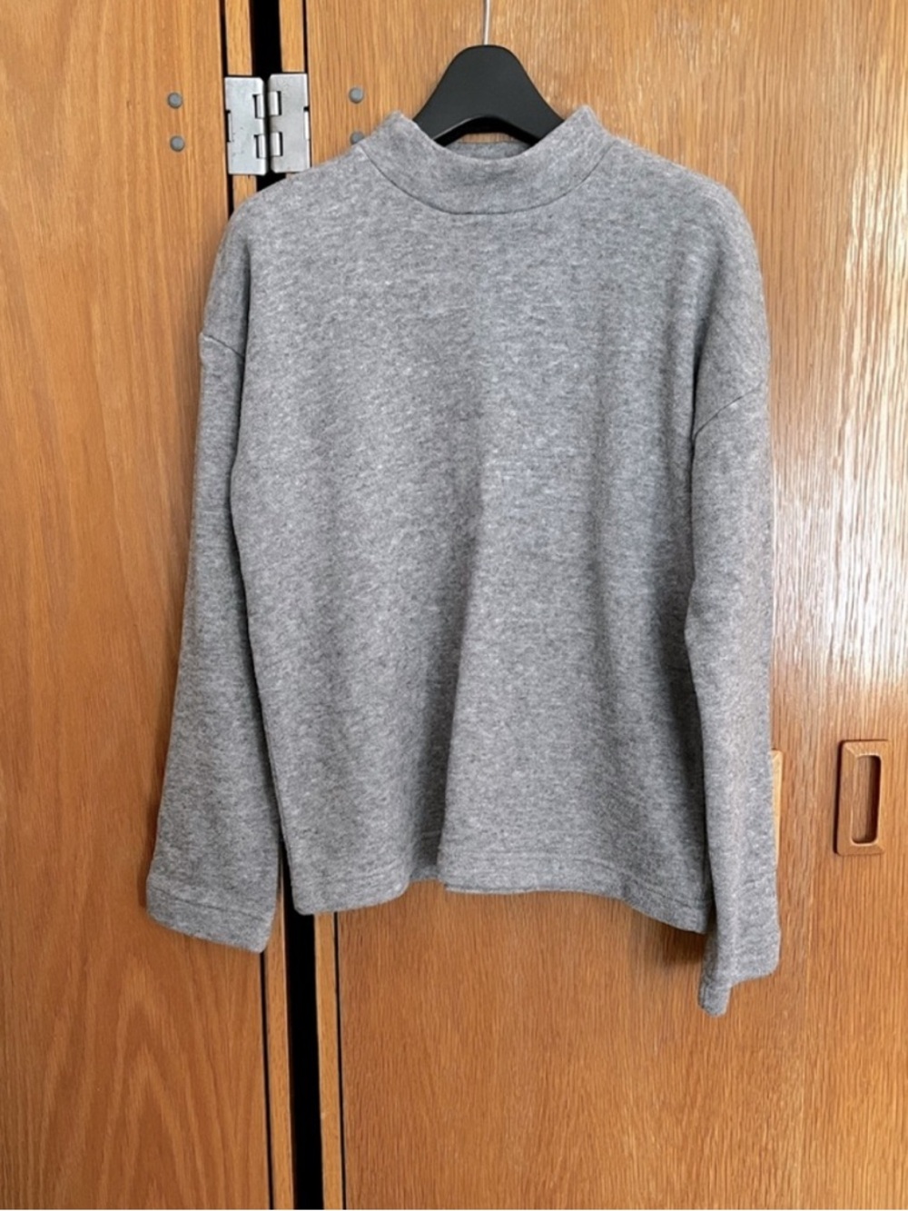 Forever 21 cute grey sweater